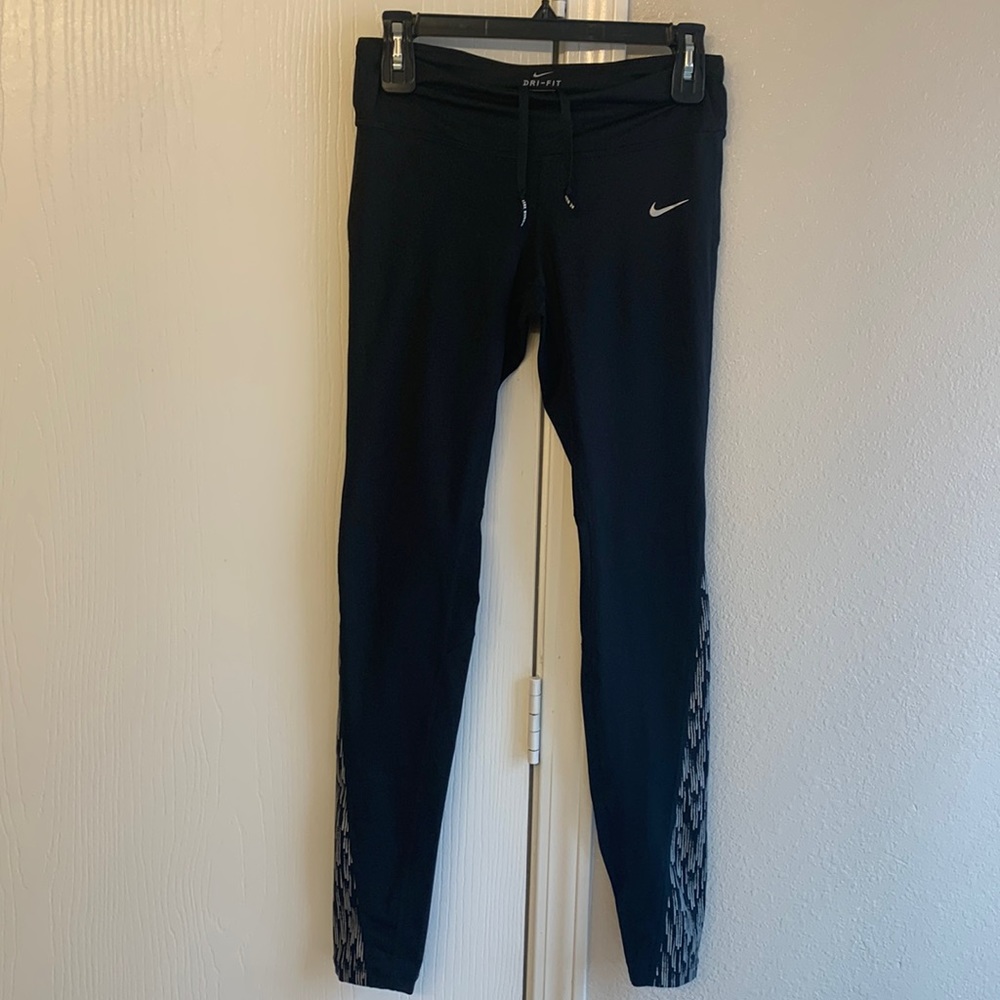 Dri-fit Nike leggings , I only use this ones 1 time